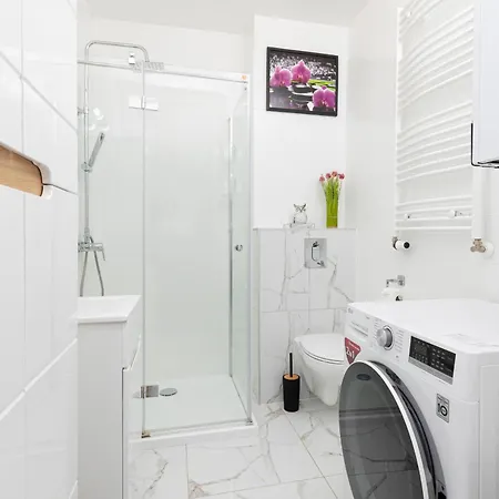 Apartamento Beautiful In By Rent Like